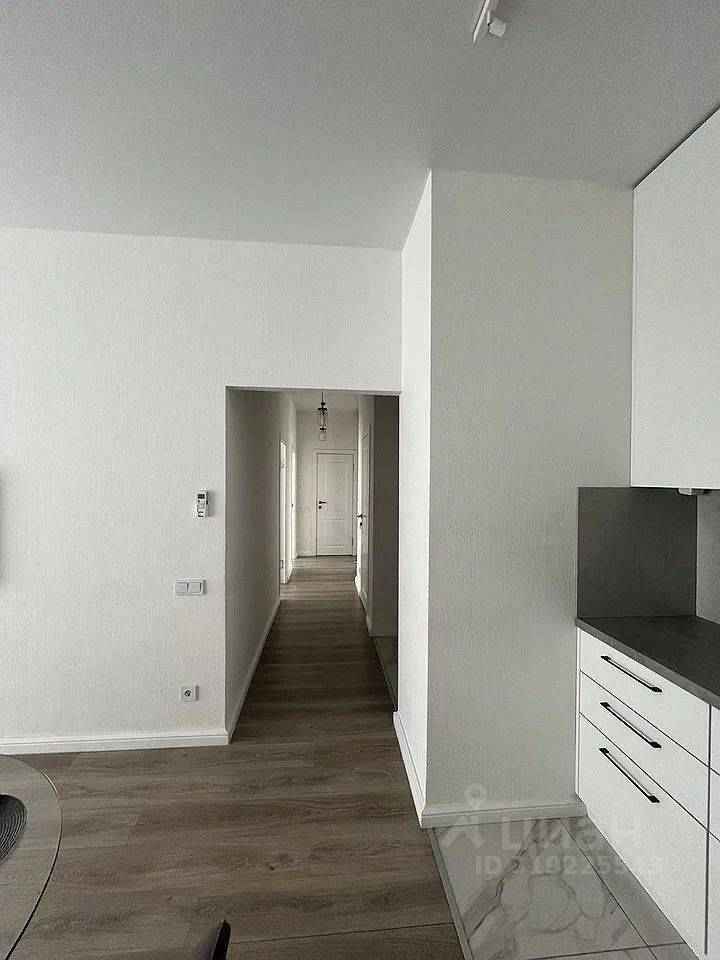 3-комнатная квартира, 65 м² — фотография 3