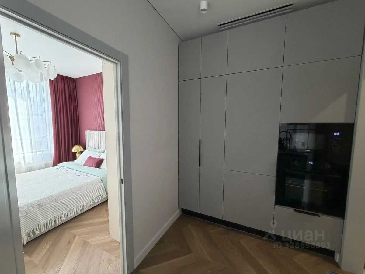 1-комнатная квартира, 37,7 м² — фотография 2