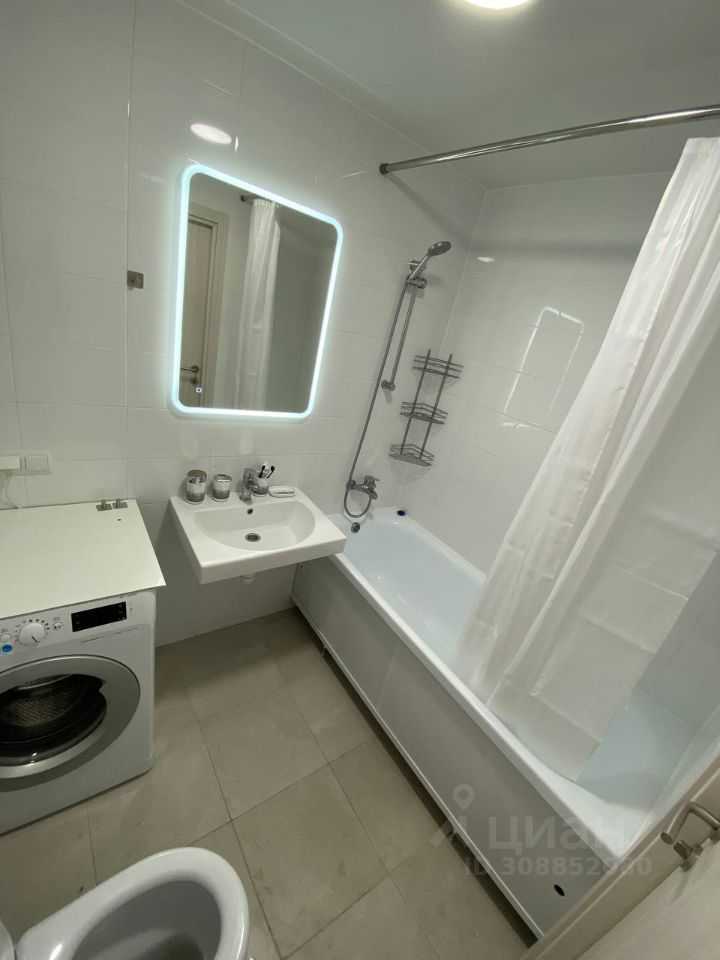2-комнатная квартира, 67 м² — фотография 3