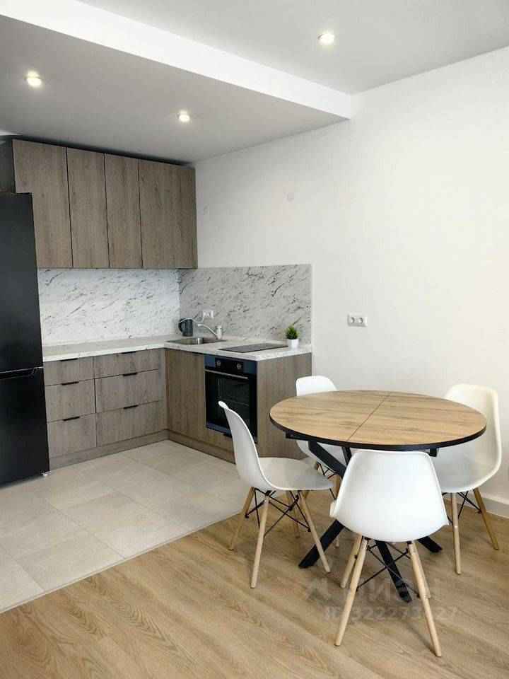 2-комнатная квартира, 42 м² — фотография 3