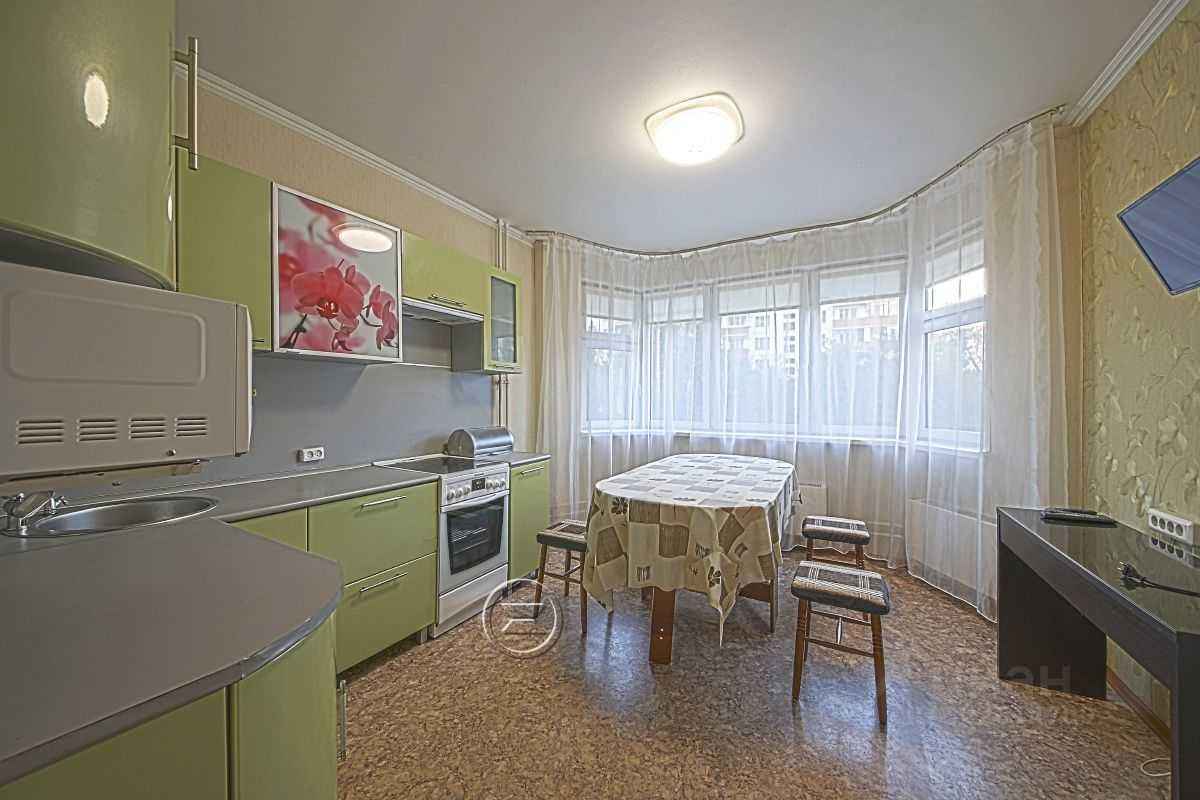 3-комнатная квартира, 80 м² — фотография 2