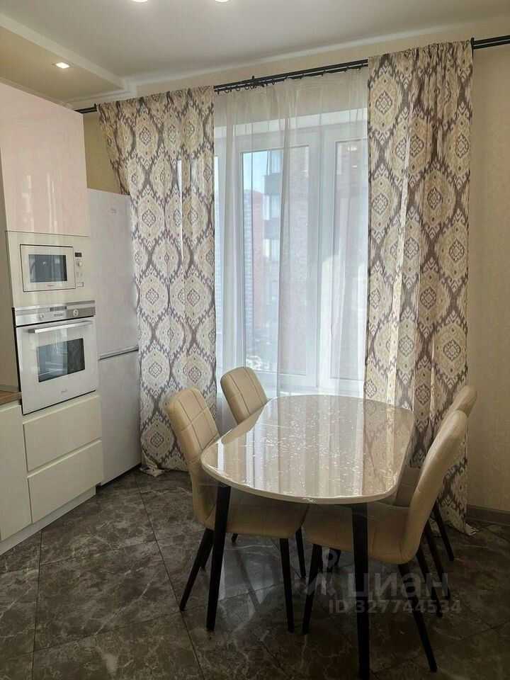 1-комнатная квартира, 42 м² — фотография 3