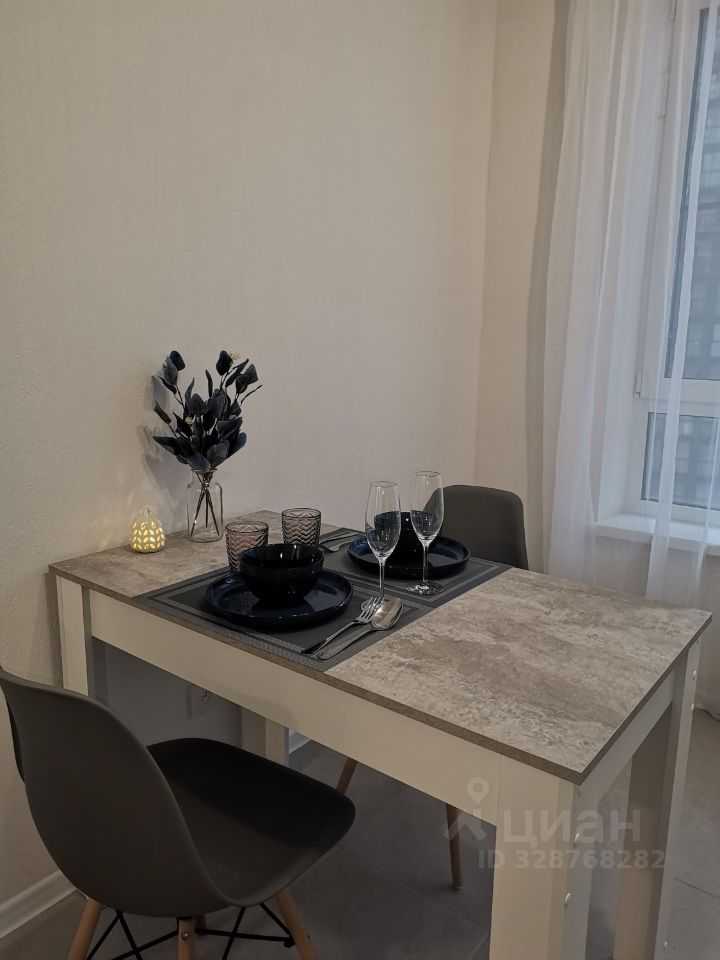 2-комнатная квартира, 56 м² — фотография 2