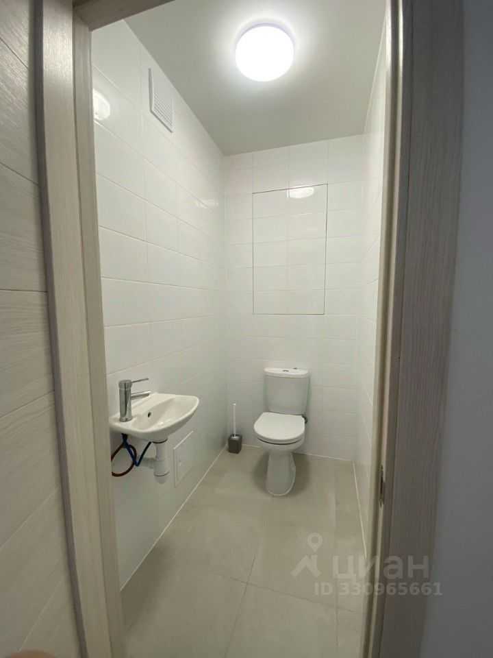 2-комнатная квартира, 57 м² — фотография 3