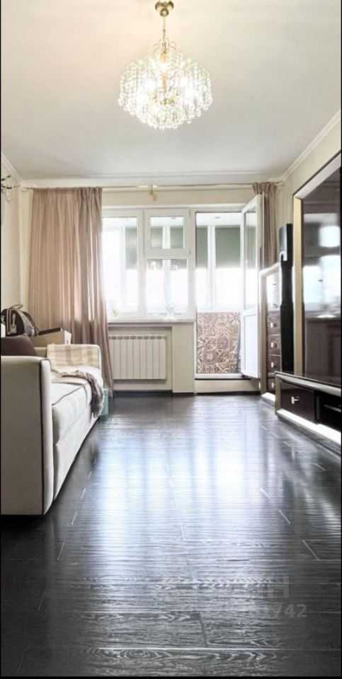 2-комнатная квартира, 57 м² — фотография 3