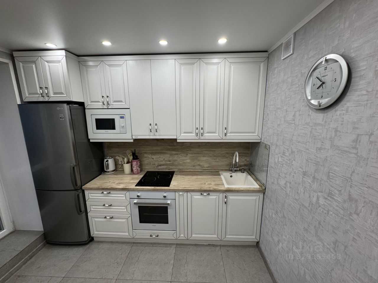 2-комнатная квартира, 55 м² — фотография 2