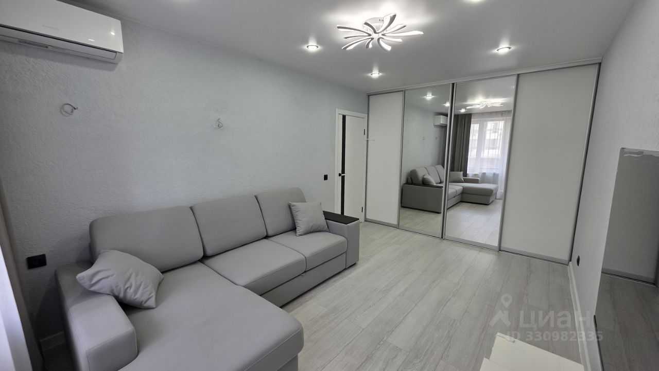 1-комнатная квартира, 32 м² — фотография 3