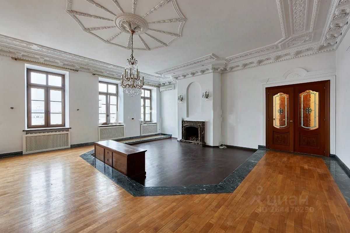 4-комнатная квартира, 182,5 м² — фотография 3