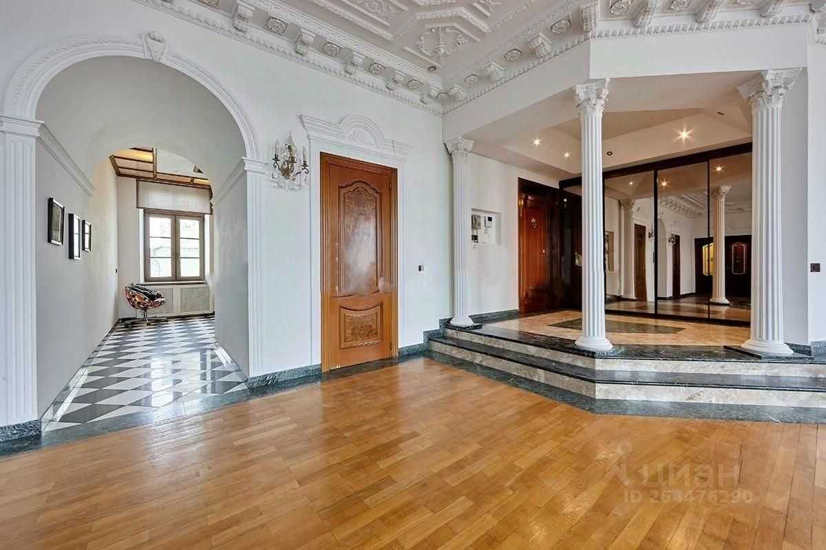 4-комнатная квартира, 182,5 м²