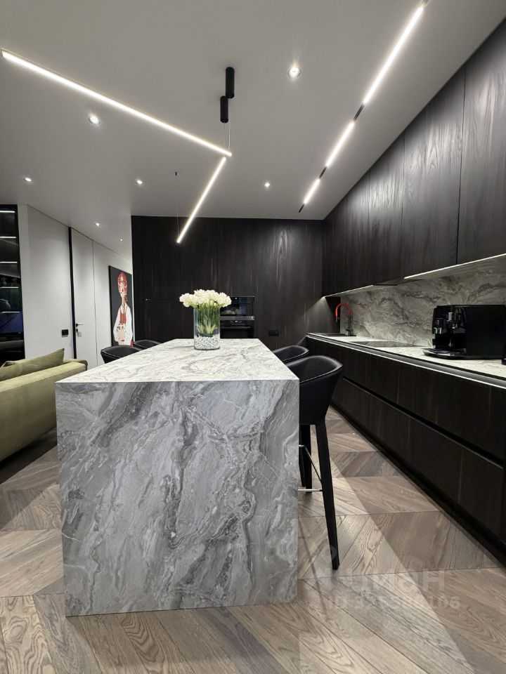 2-комнатная квартира, 70 м² — фотография 3