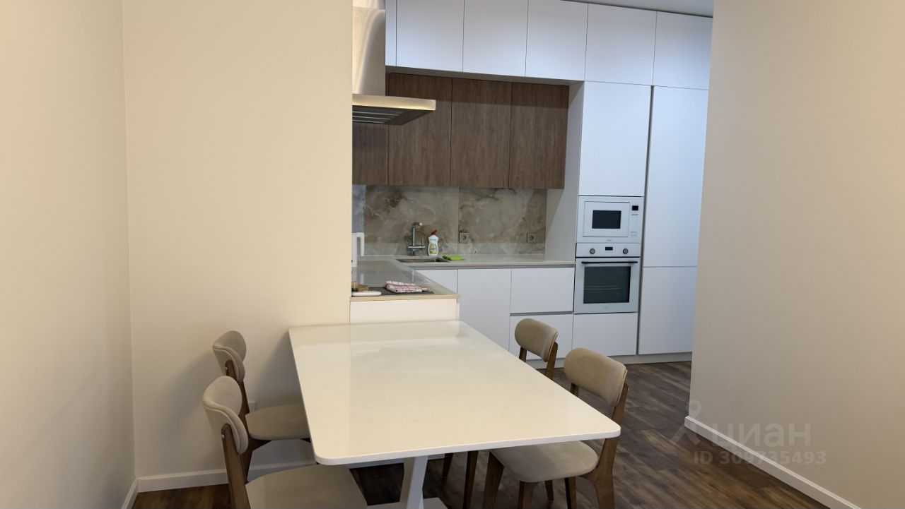 3-комнатная квартира, 76 м² — фотография 2