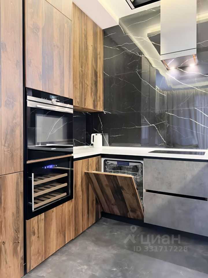 1-комнатная квартира, 60,7 м² — фотография 2