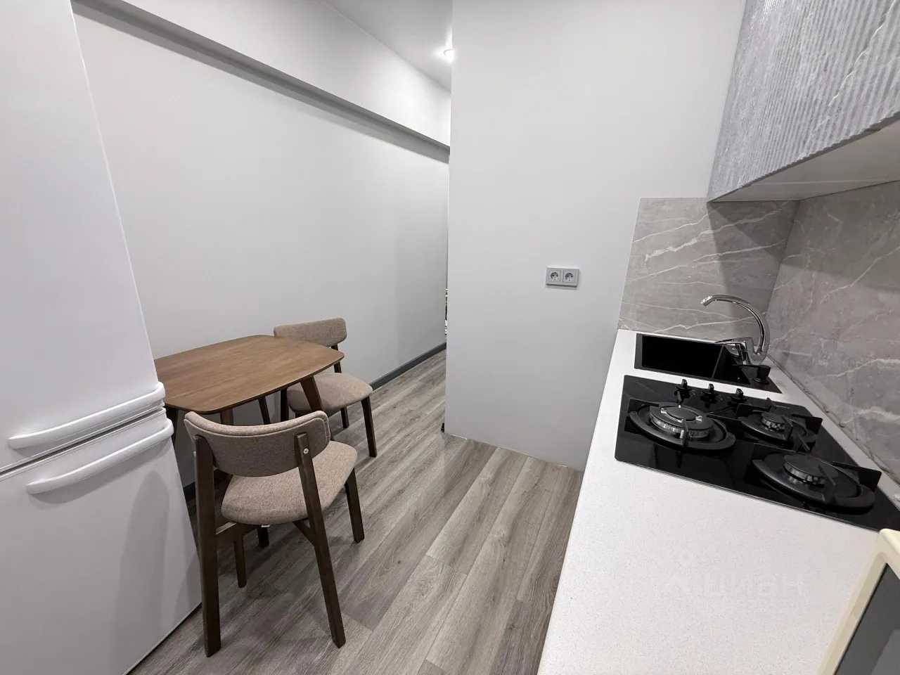 2-комнатная квартира, 40 м² — фотография 2