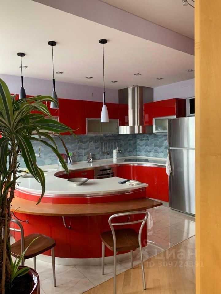 2-комнатная квартира, 131 м²