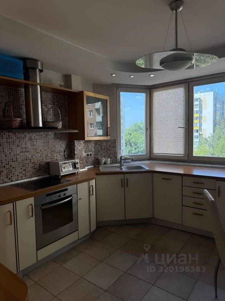 3-комнатная квартира, 80 м²