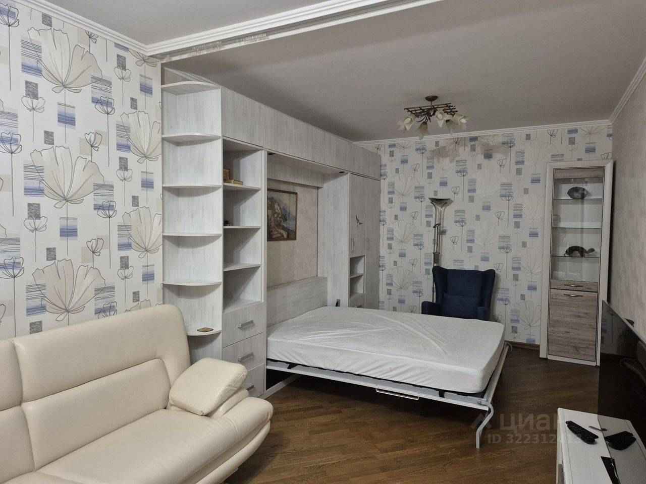 1-комнатная квартира, 55 м² — фотография 2