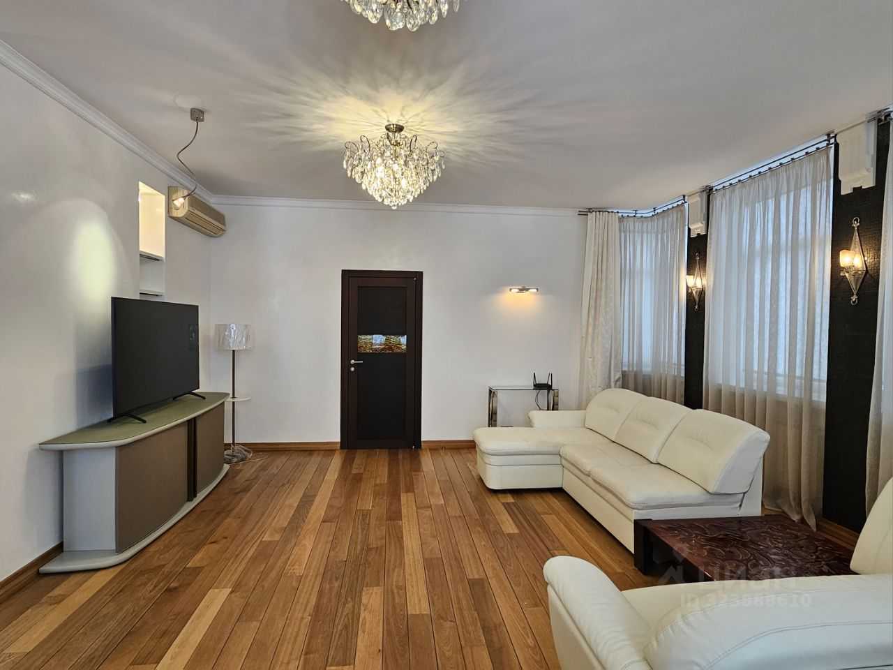 4-комнатная квартира, 190 м² — фотография 3