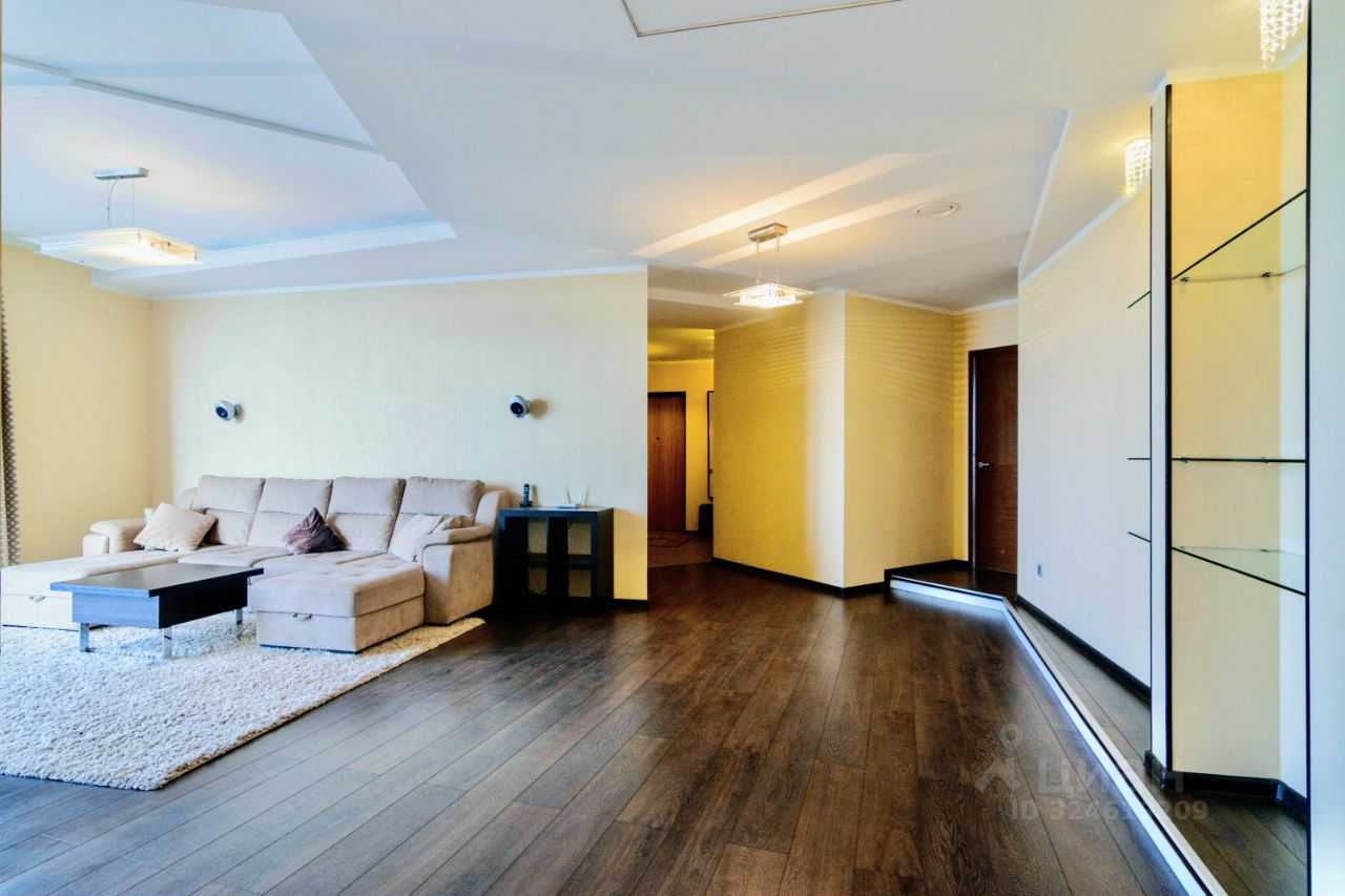 4-комнатная квартира, 190 м² — фотография 3
