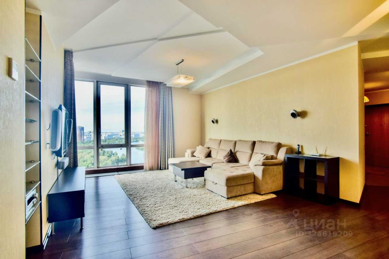 4-комнатная квартира, 190 м²
