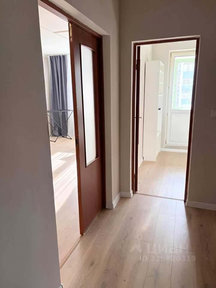 1-комнатная квартира, 42 м² — фотография 2