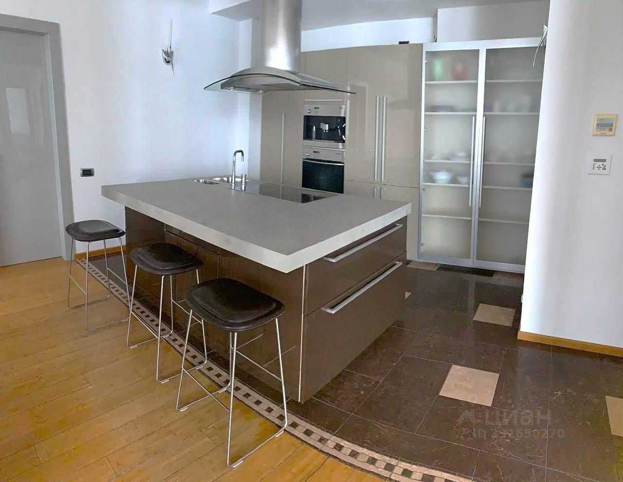 3-комнатная квартира, 120 м² — фотография 3