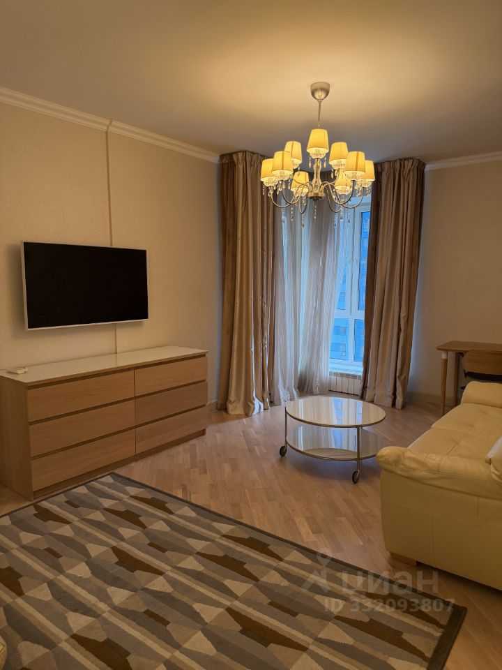 2-комнатная квартира, 60 м²