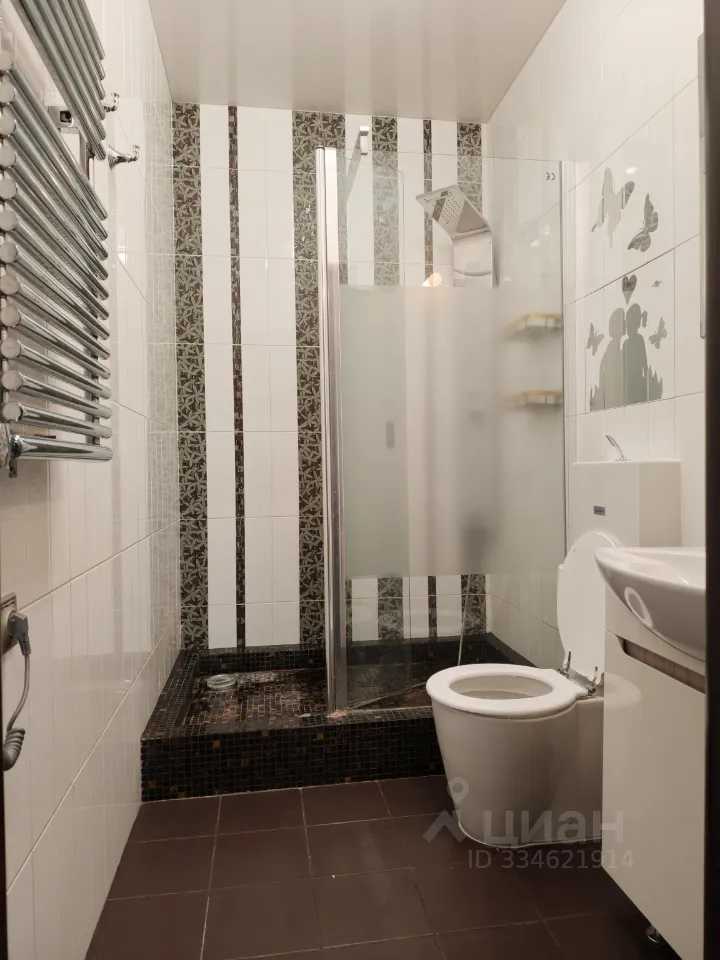 2-комнатная квартира, 136 м² — фотография 2