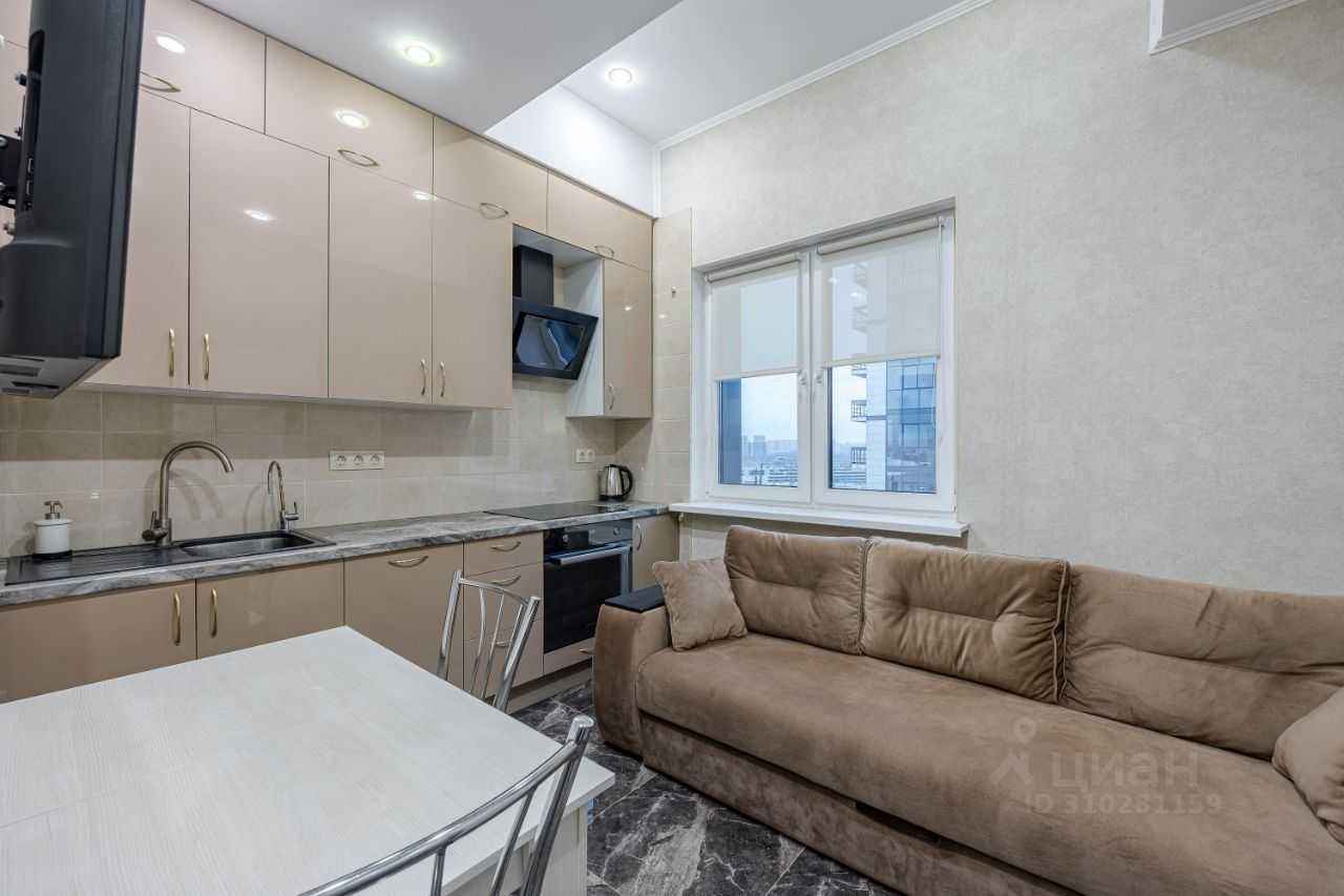 1-комнатная квартира, 42 м²