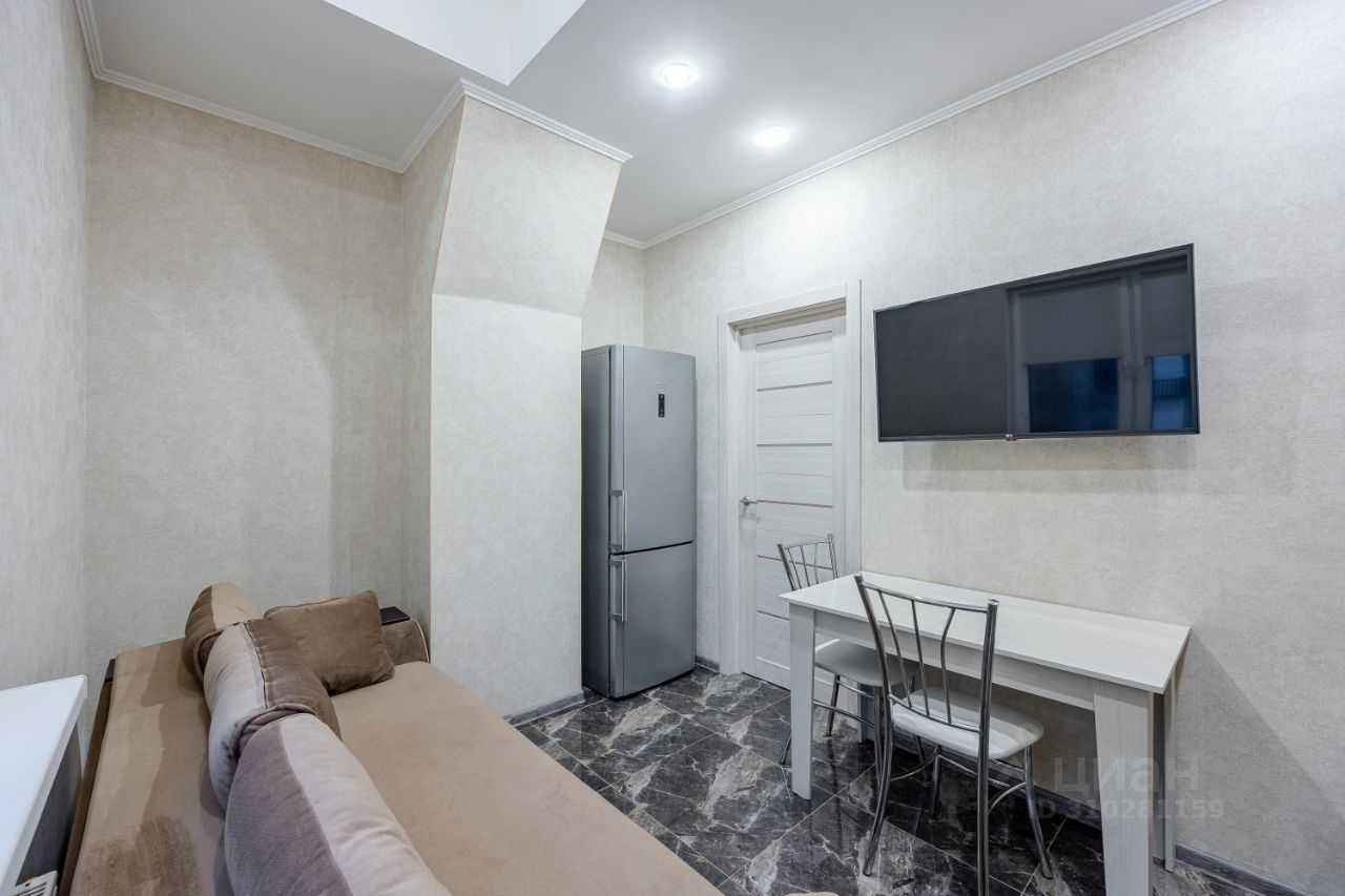 1-комнатная квартира, 42 м² — фотография 3