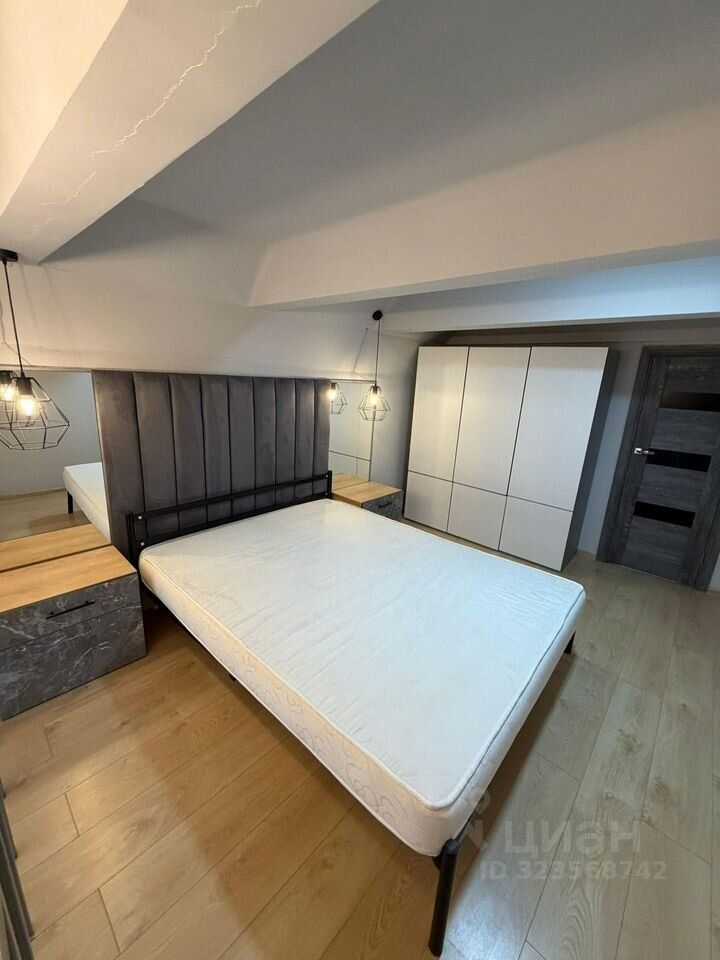 2-комнатная квартира, 55 м² — фотография 2
