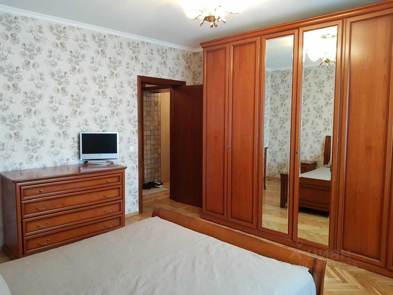 2-комнатная квартира, 67 м² — фотография 3