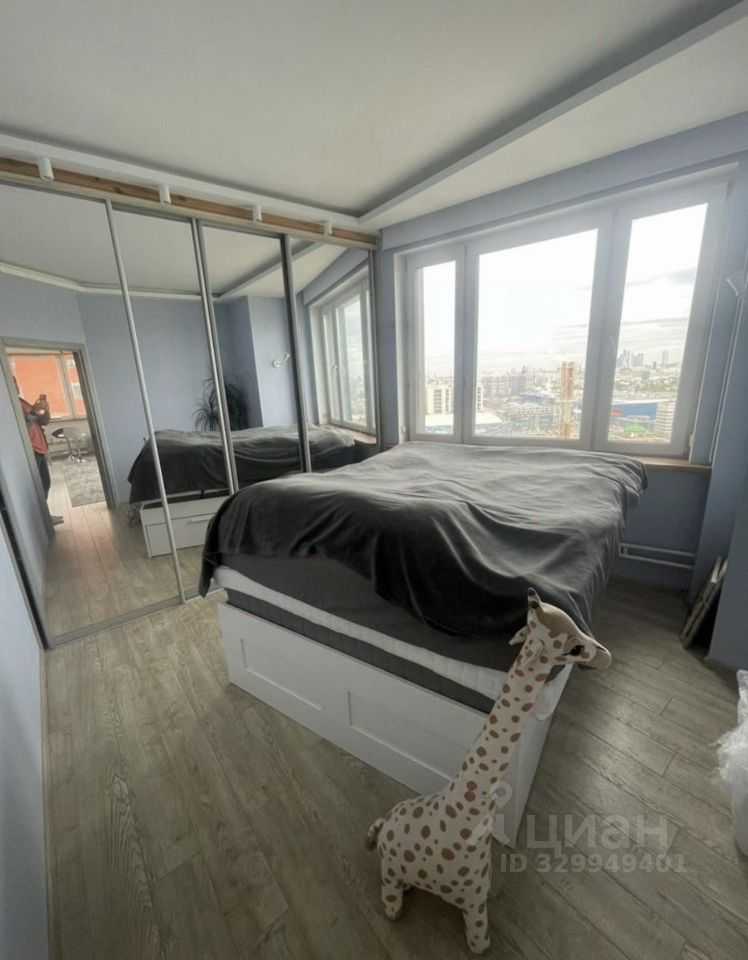 2-комнатная квартира, 64 м² — фотография 3