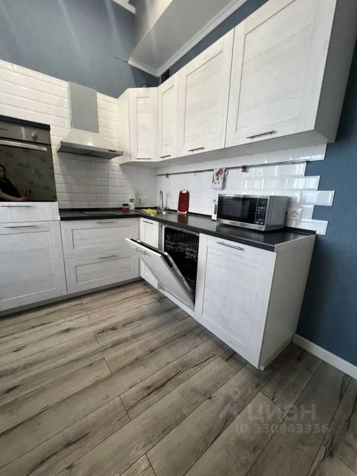 1-комнатная квартира, 42 м² — фотография 2
