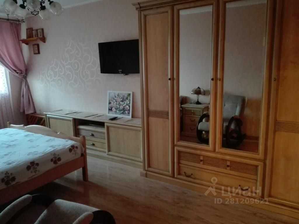 2-комнатная квартира, 61 м² — фотография 2