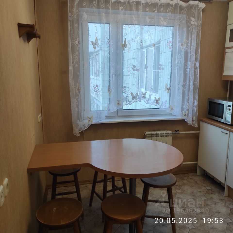 3-комнатная квартира, 65 м² — фотография 3