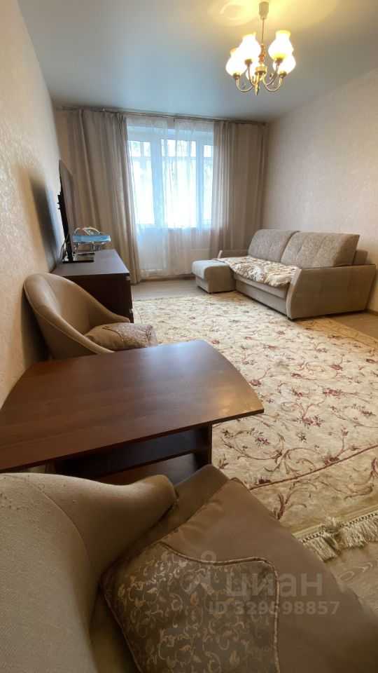1-комнатная квартира, 38 м² — фотография 2