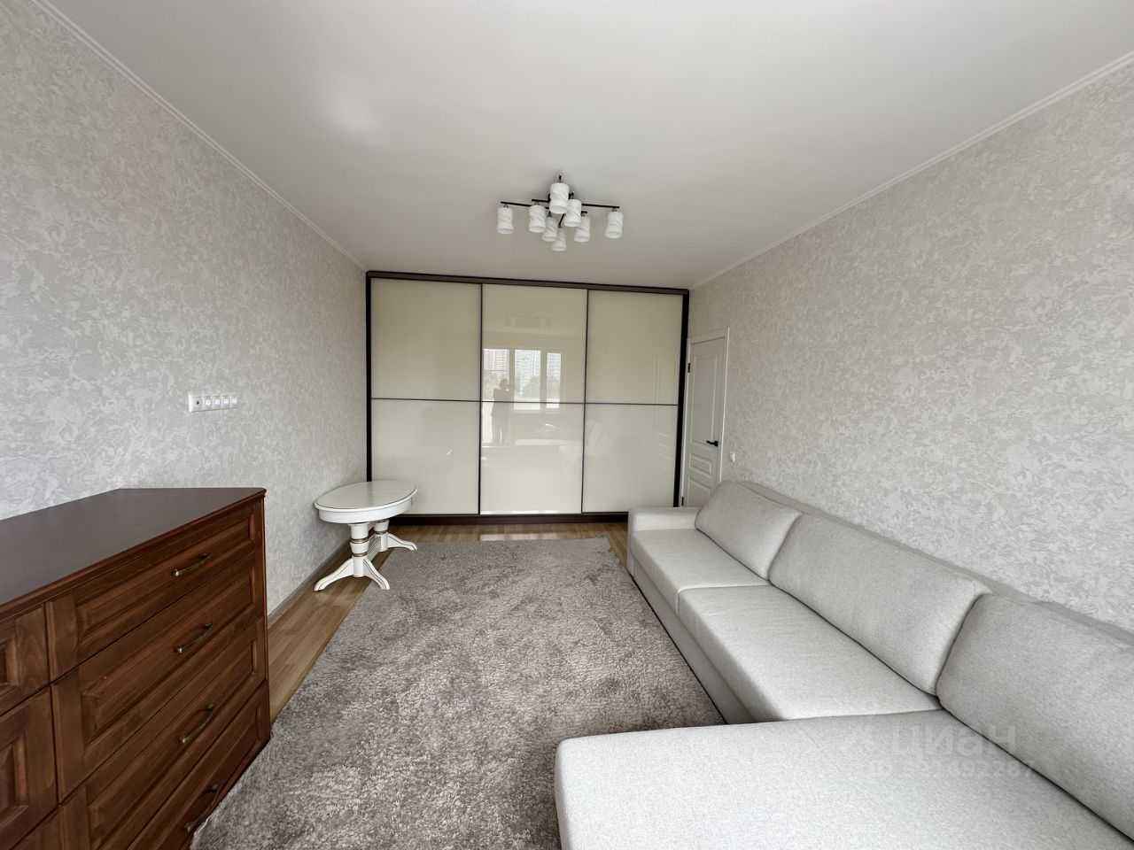 2-комнатная квартира, 50,2 м² — фотография 3