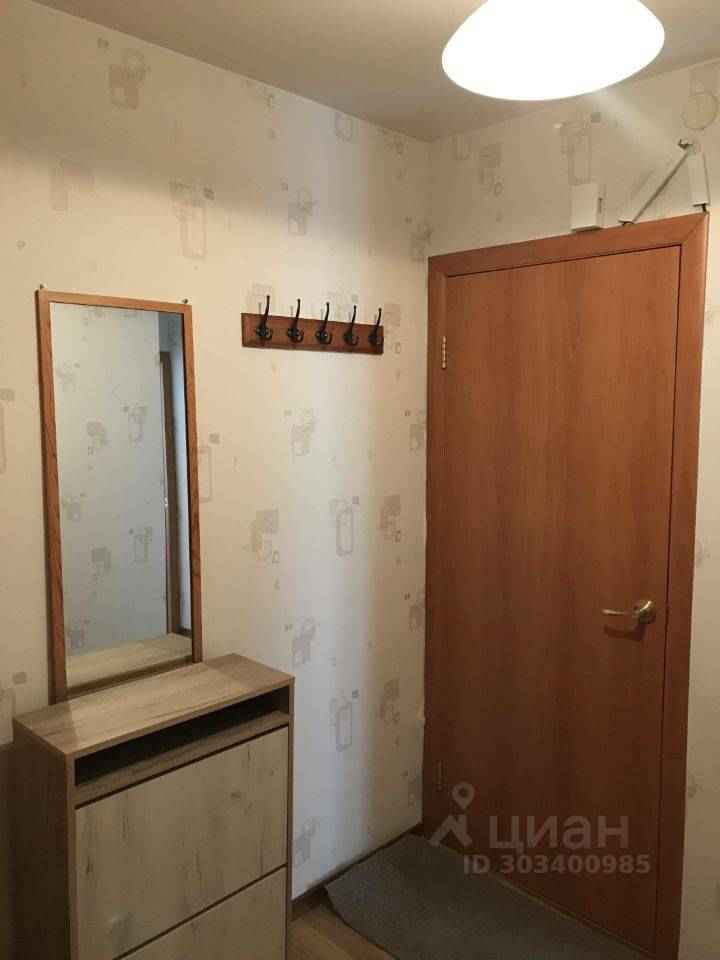 2-комнатная квартира, 42 м² — фотография 3