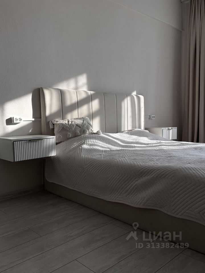 2-комнатная квартира, 62 м² — фотография 3