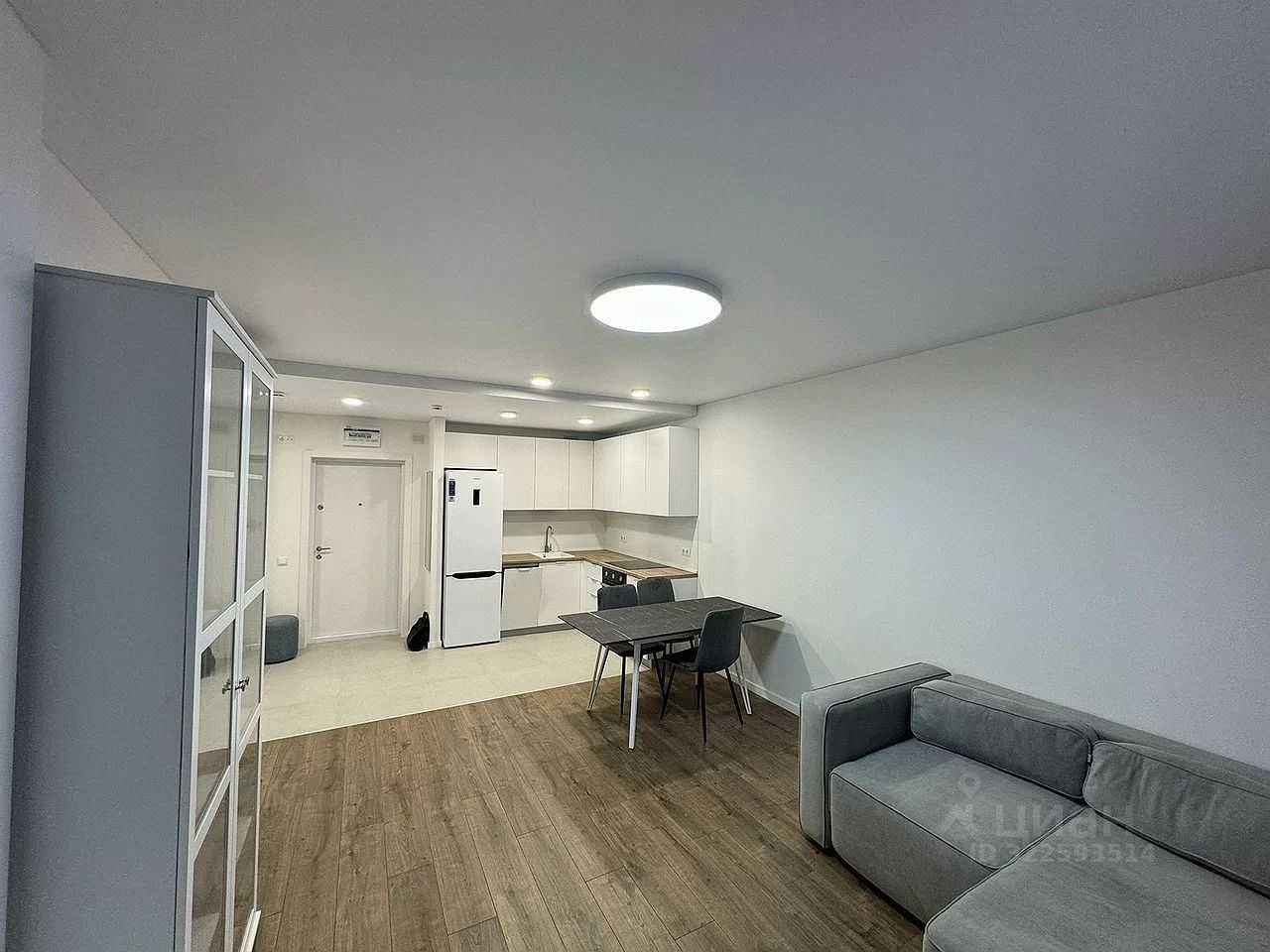 2-комнатная квартира, 48 м² — фотография 2