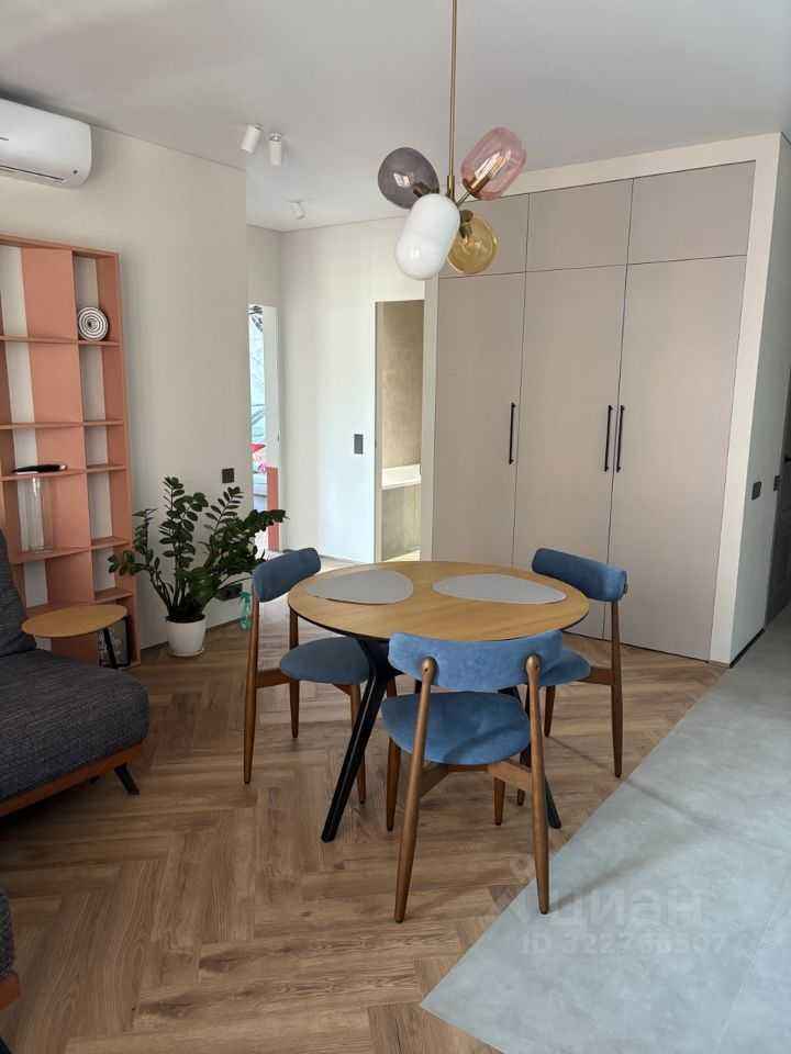 2-комнатная квартира, 65 м² — фотография 3