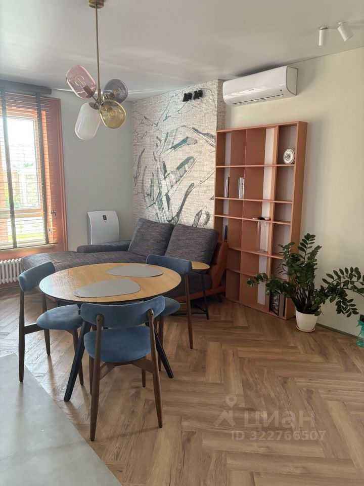 2-комнатная квартира, 65 м² — фотография 2