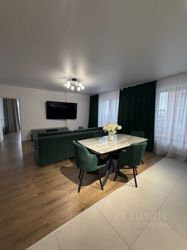 3-комнатная квартира, 80,7 м² — фотография 2