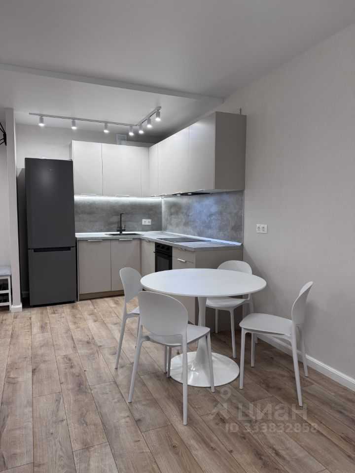 3-комнатная квартира, 65 м² — фотография 3