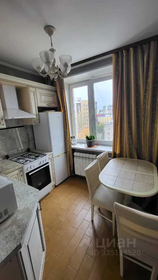 2-комнатная квартира, 42 м² — фотография 2