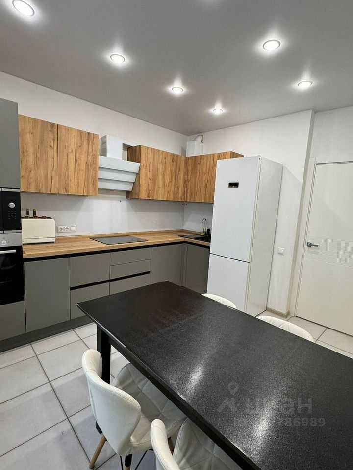 2-комнатная квартира, 65 м²