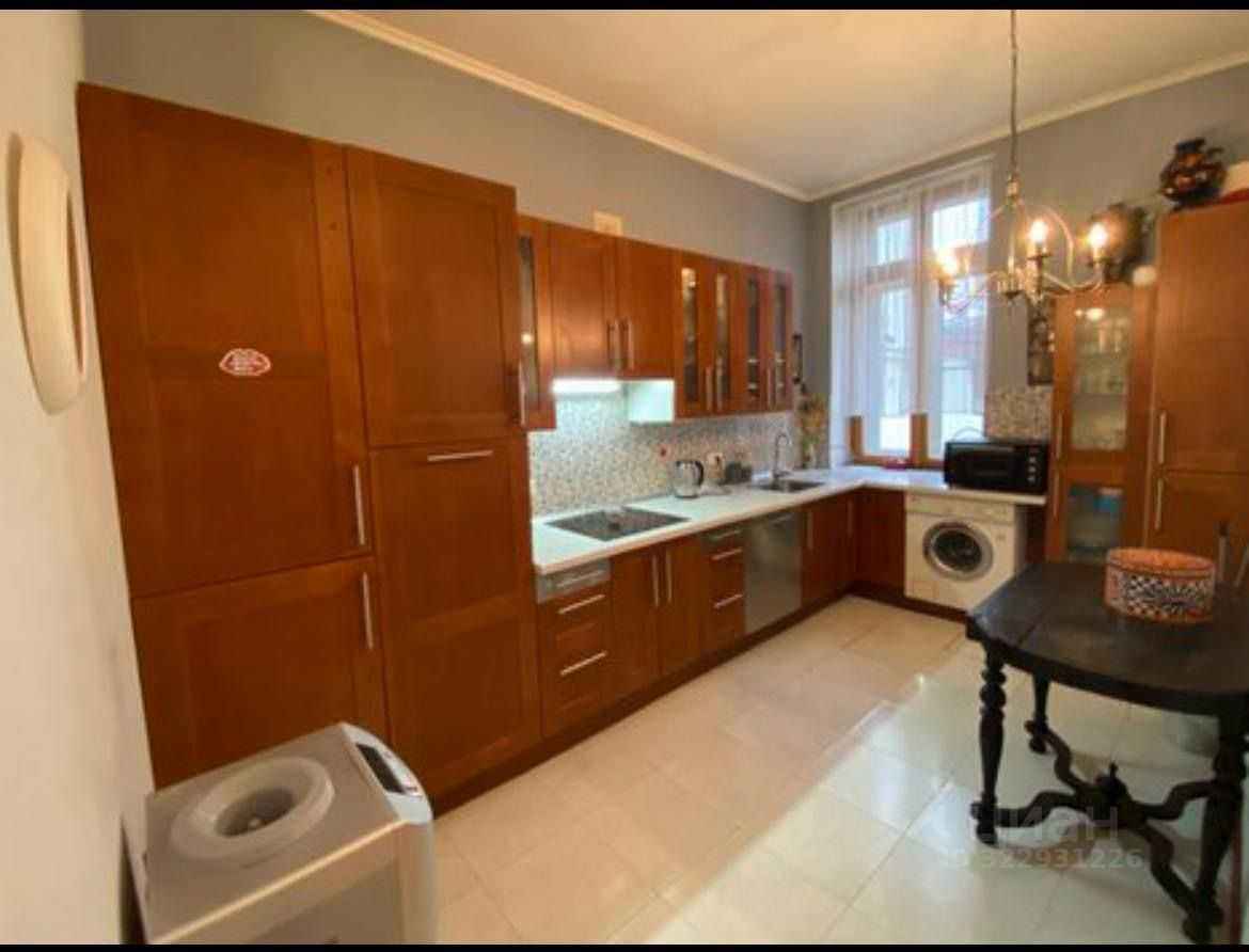 4-комнатная квартира, 135 м²