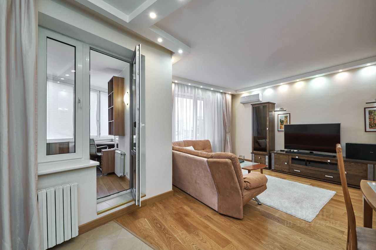 2-комнатная квартира, 75 м² — фотография 2