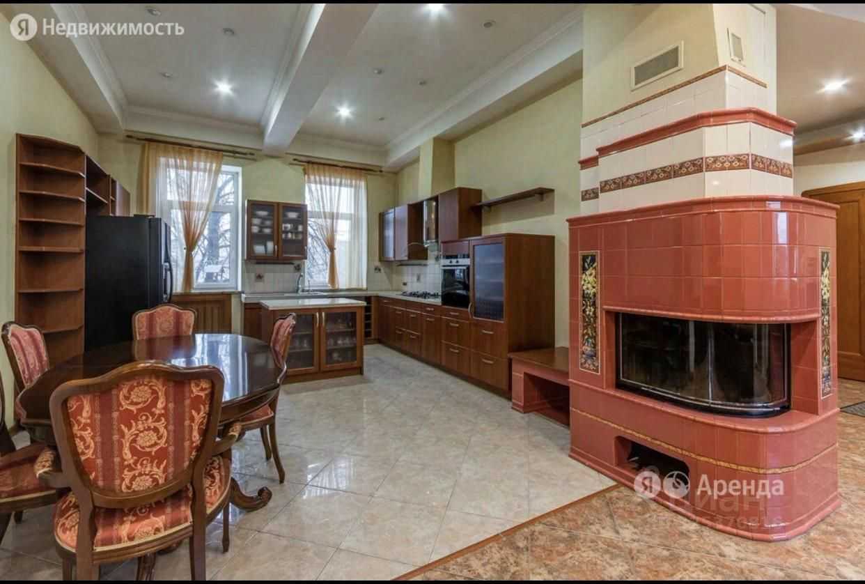 4-комнатная квартира, 200 м²