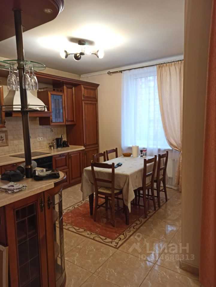 4-комнатная квартира, 114 м² — фотография 2